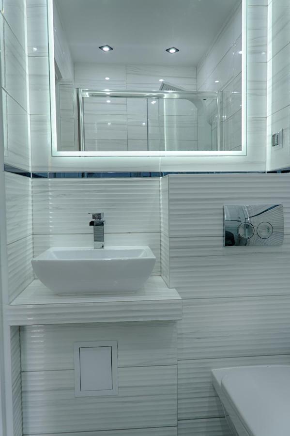 Apartament Sto Metrow Od Morza Świnoujście Εξωτερικό φωτογραφία